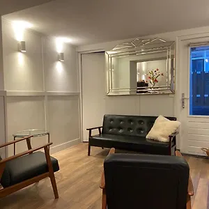 https://jordaanapartment.amsterdamhotelsnl.com